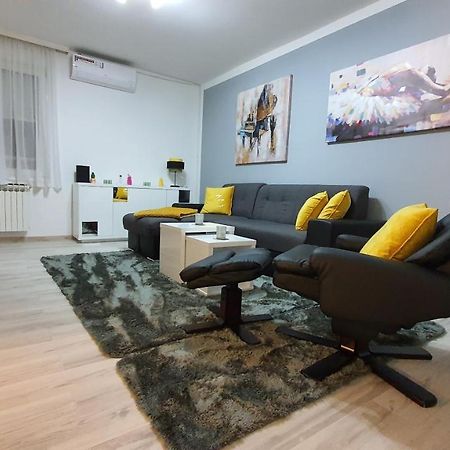 Apartment-Tia, Self Check-In ซาเกร็บ ภายนอก รูปภาพ