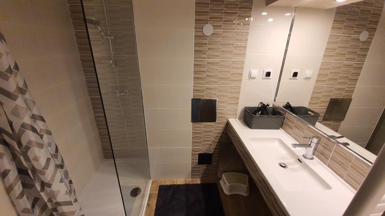 Apartment-Tia, Self Check-In ซาเกร็บ ภายนอก รูปภาพ